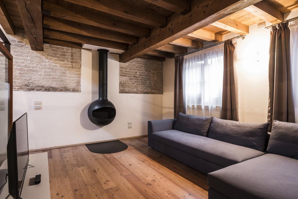 Myplace Sant'Agostino Apartment Treviso Esterno foto